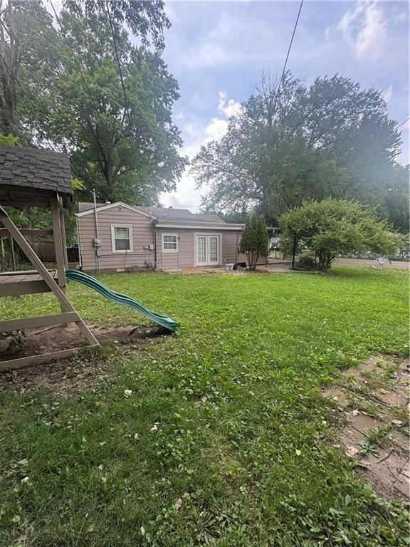 7601 Newton Street — photo 12