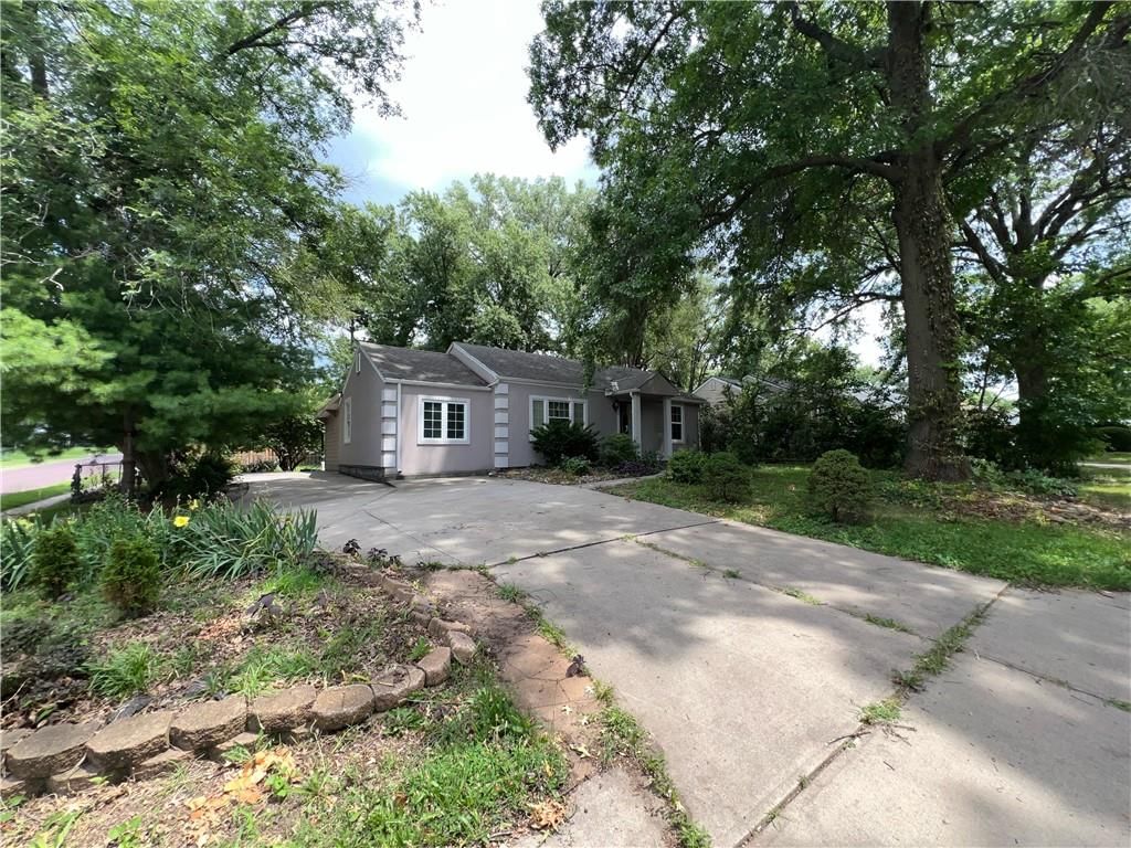 7601 Newton Street — photo 14