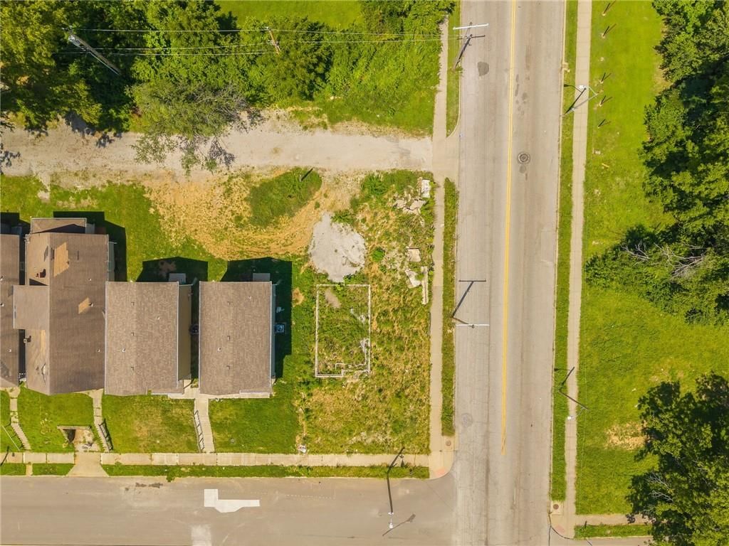3900 Park Avenue — photo 12