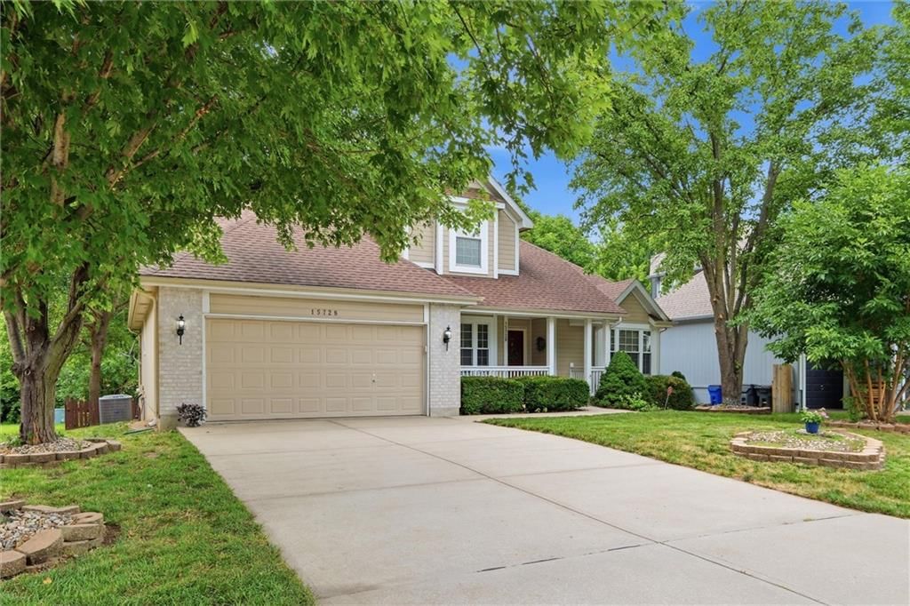15728 S Madison Drive — photo 3