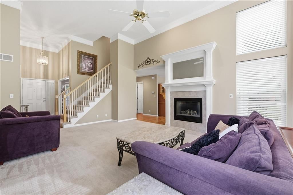 15728 S Madison Drive — photo 9