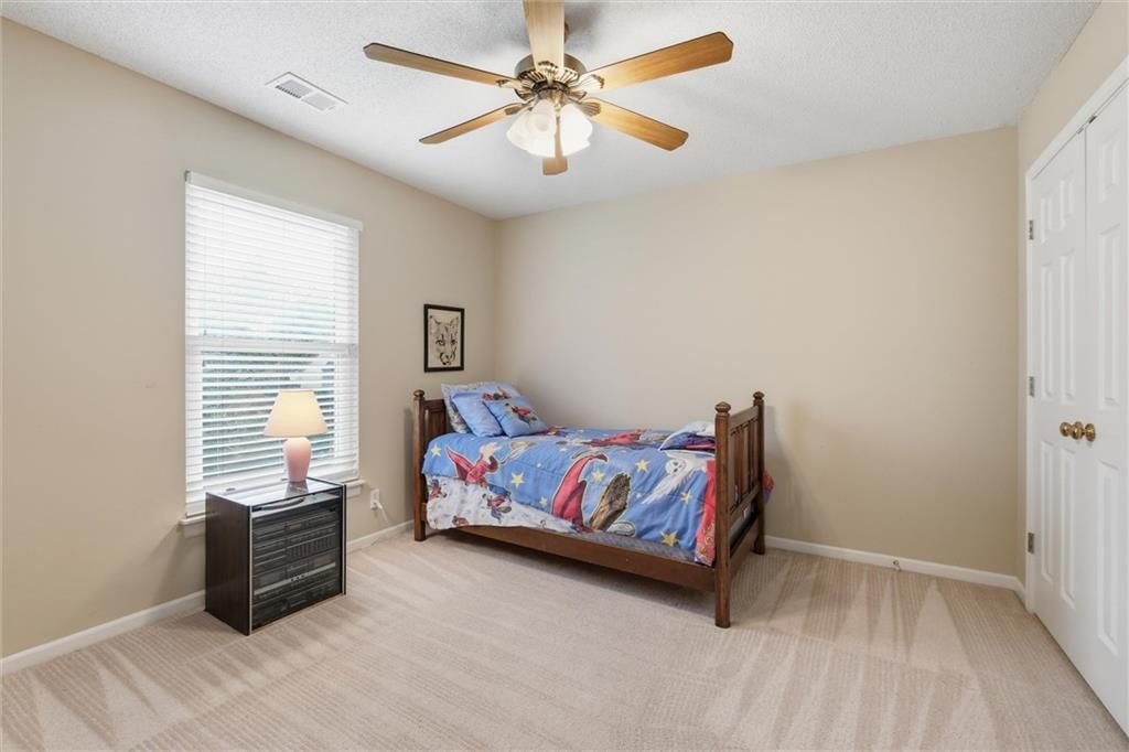 15728 S Madison Drive — photo 32