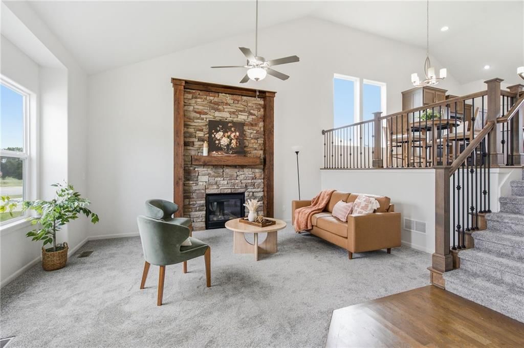 913 Coyote Drive — photo 4