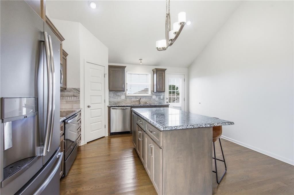 913 Coyote Drive — photo 11