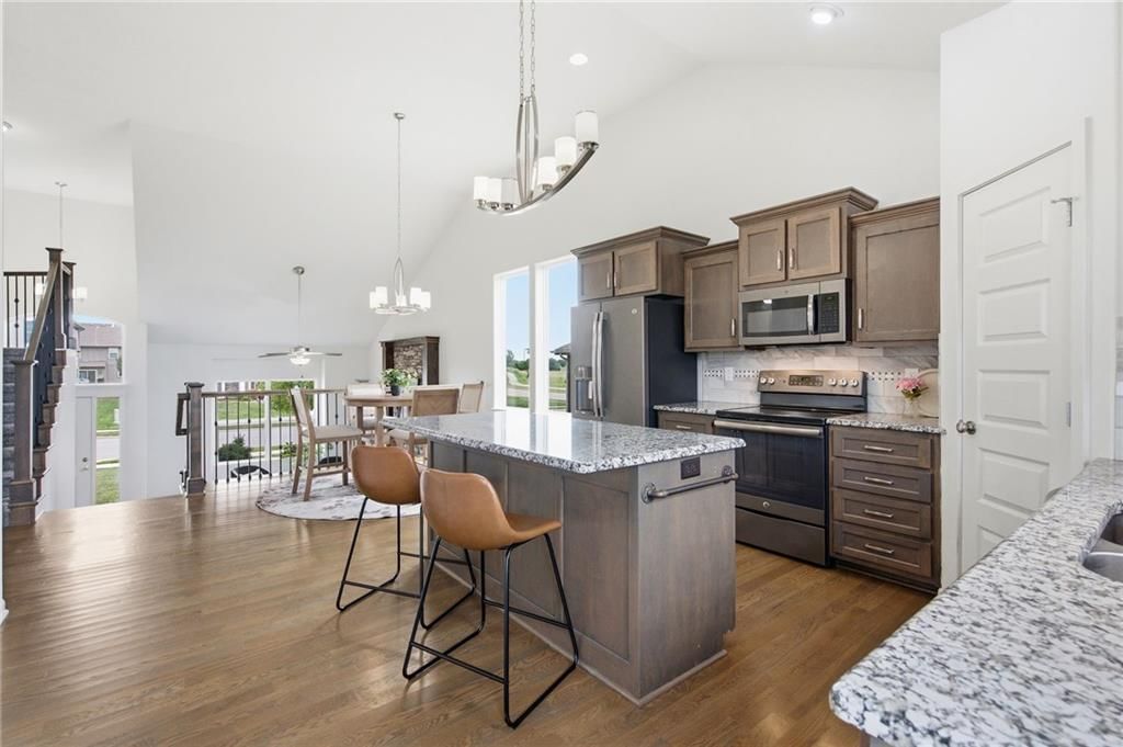 913 Coyote Drive — photo 12