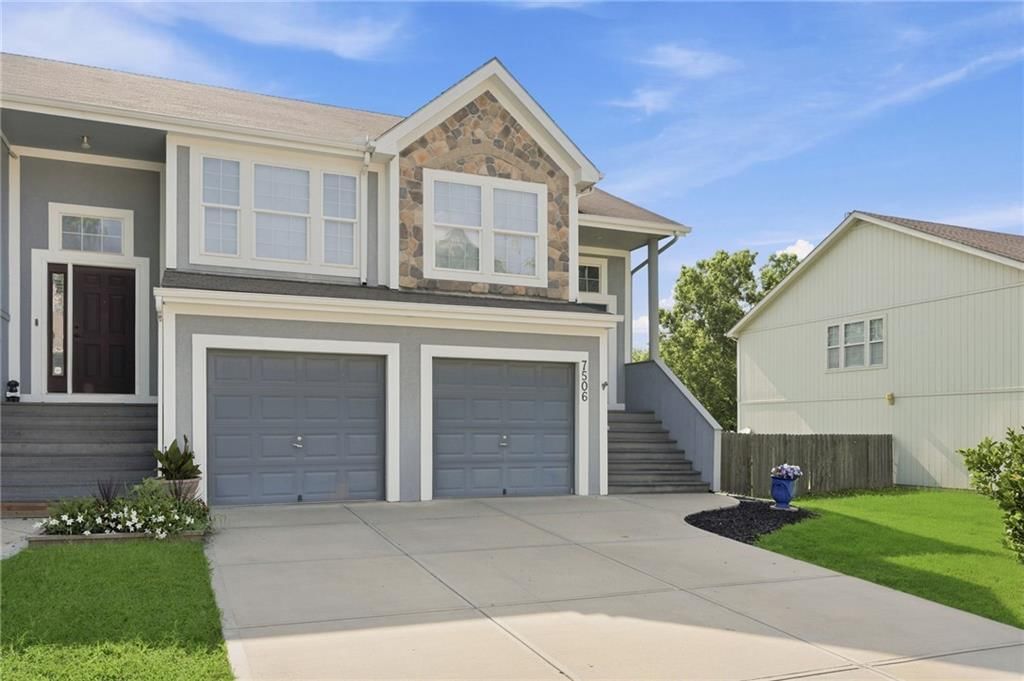 7506 McCoy Street — photo 2