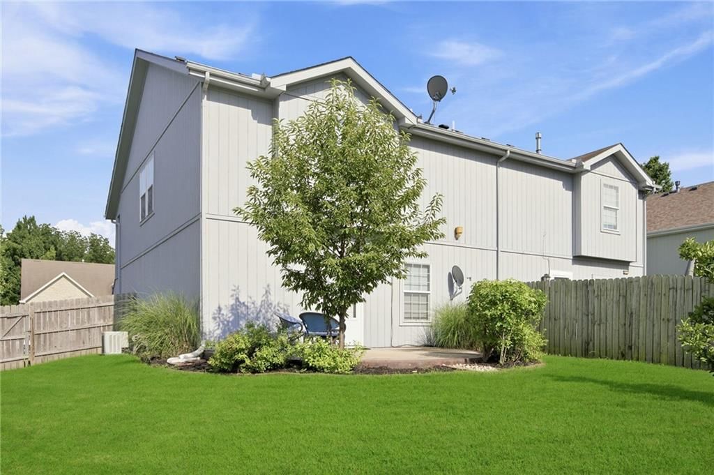 7506 McCoy Street — photo 29