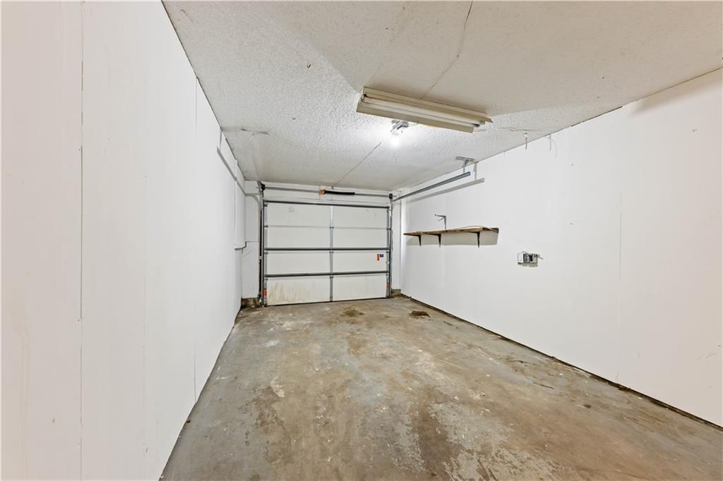 8456/8458 Lane Drive — photo 30