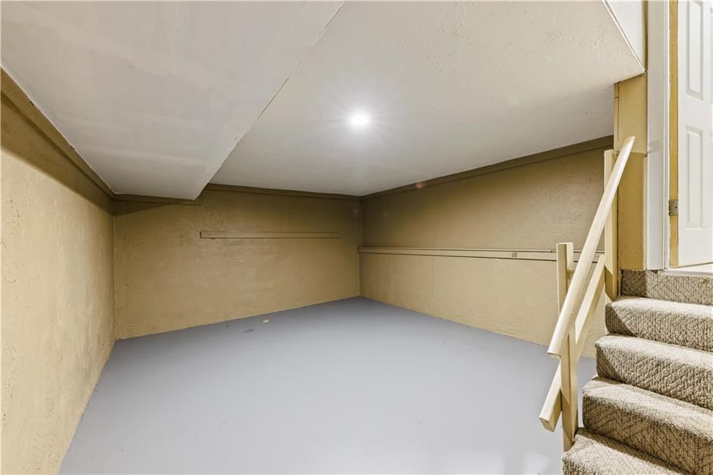 8456/8458 Lane Drive — photo 31