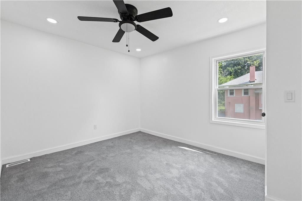 3911 Chestnut Avenue — photo 15