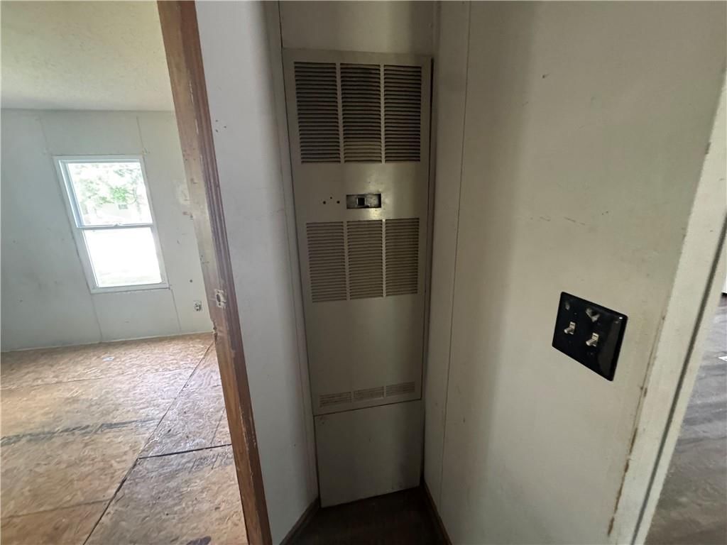 107 W 1st Street — photo 29