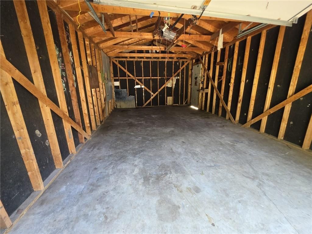 107 W 1st Street — photo 33