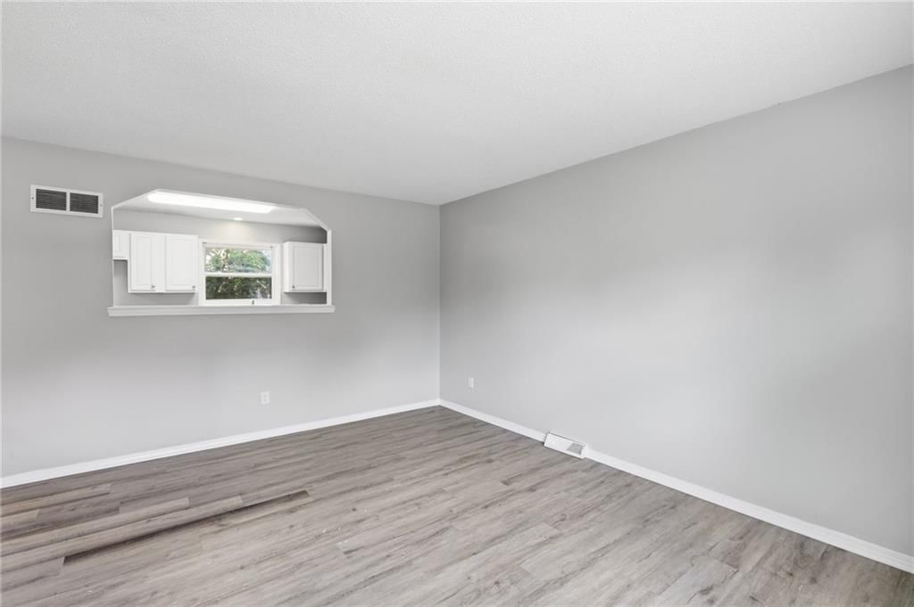 6405 E 140th Terrace — photo 11