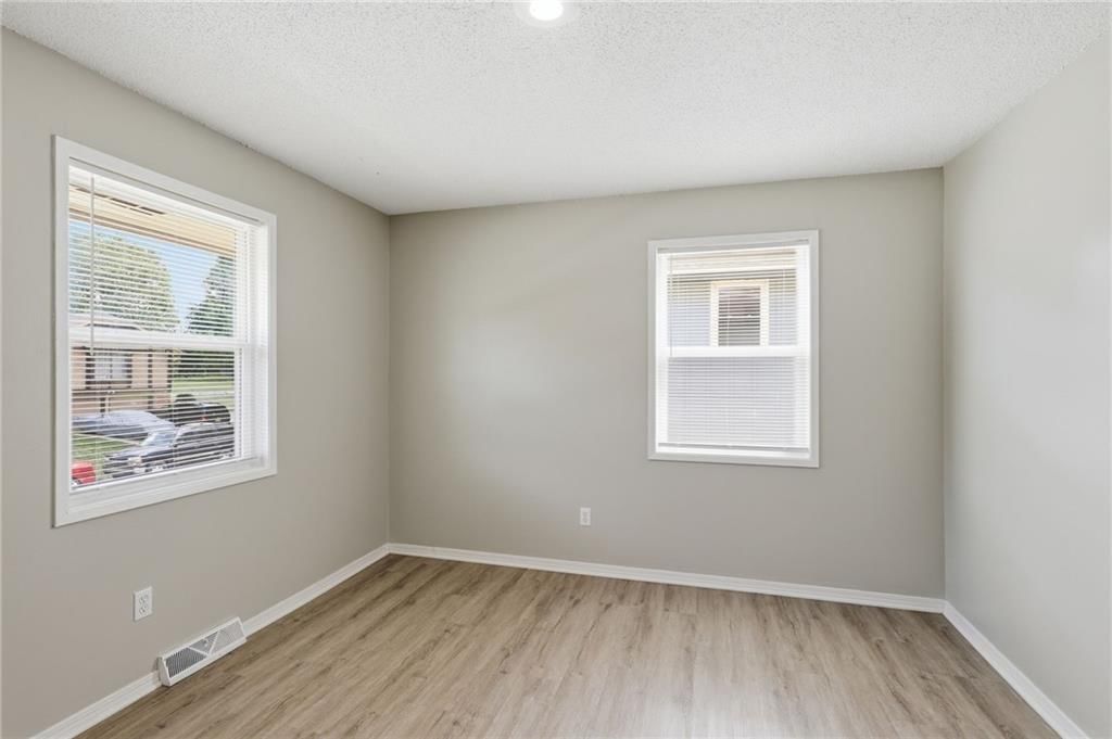 6405 E 140th Terrace — photo 27