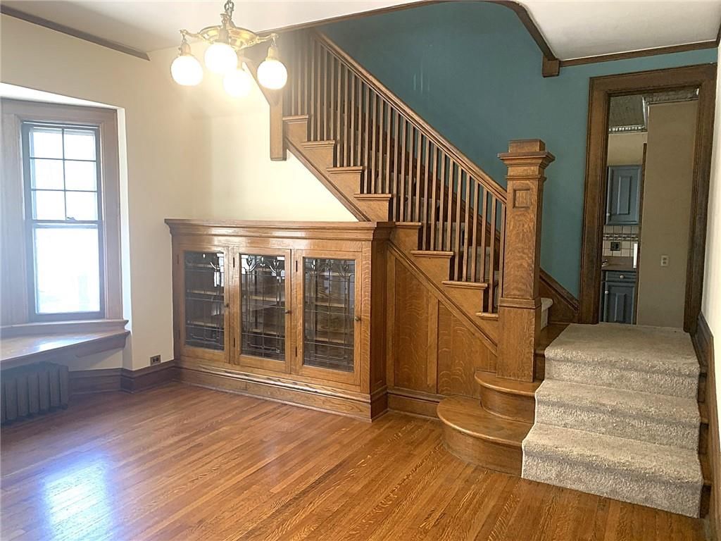 18 W Concord Avenue — photo 2