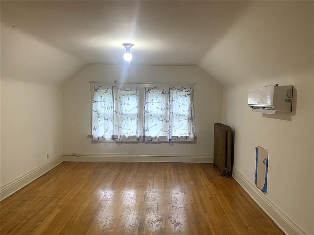 18 W Concord Avenue — photo 27