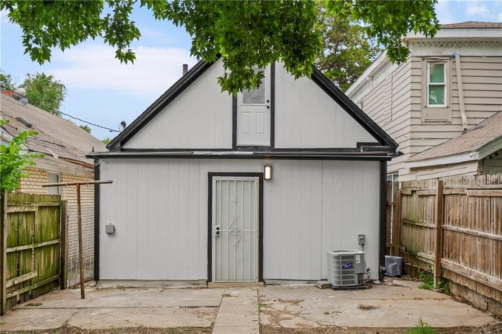 617 Myrtle Avenue — photo 28