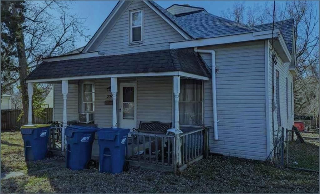224 S Missouri Street — photo 1