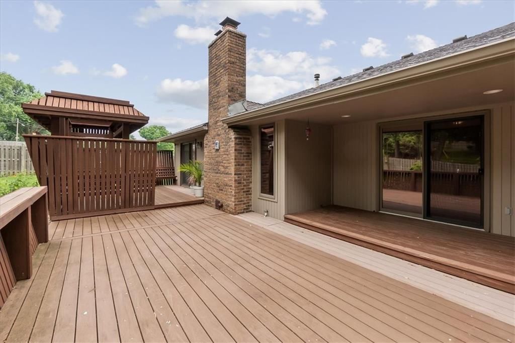Photo 20 of 23 - 6401 N Park Avenue, Kansas City, MO 64118