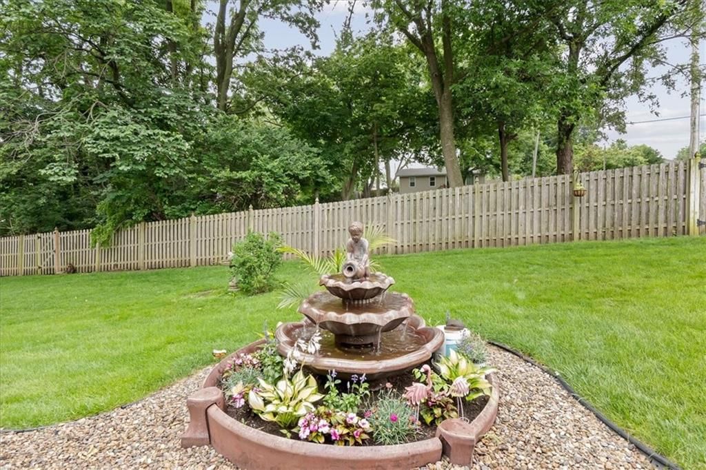 Photo 22 of 23 - 6401 N Park Avenue, Kansas City, MO 64118
