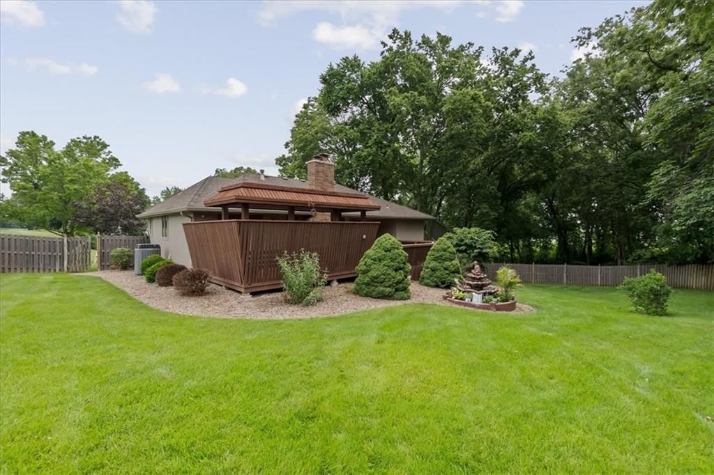 Photo 23 of 23 - 6401 N Park Avenue, Kansas City, MO 64118