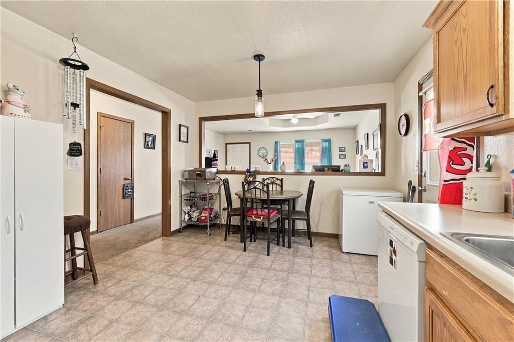 204 & 206 NW Woodbury Drive — photo 6