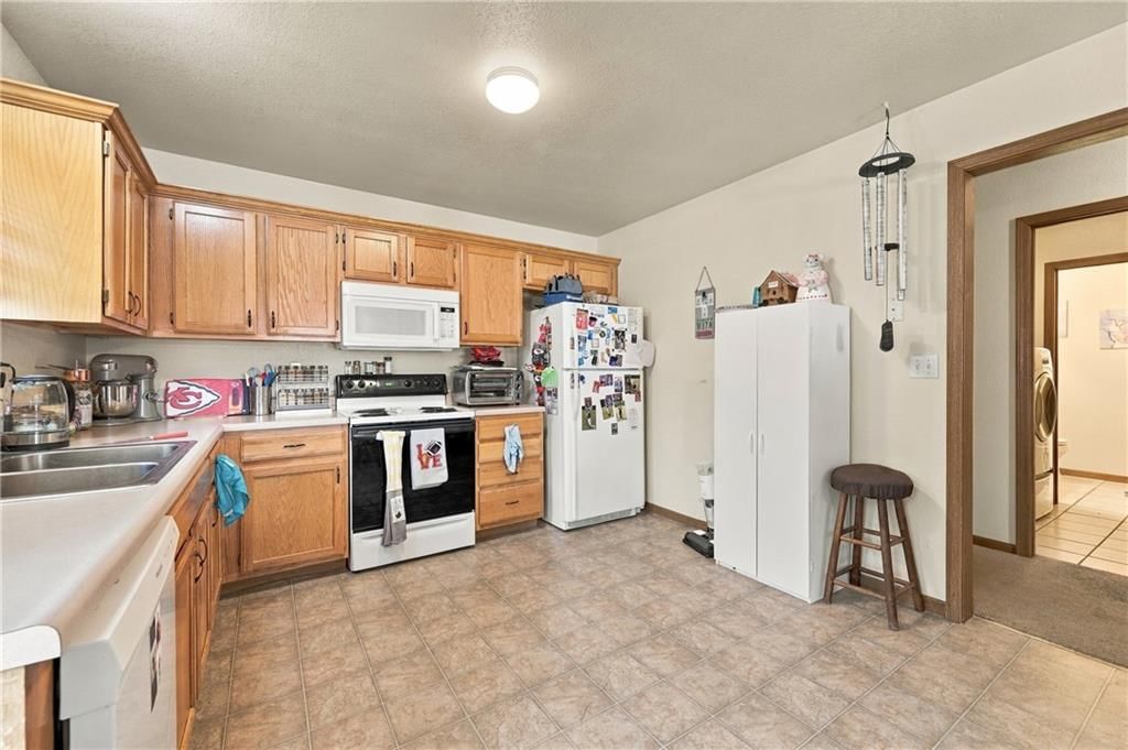 204 & 206 NW Woodbury Drive — photo 7