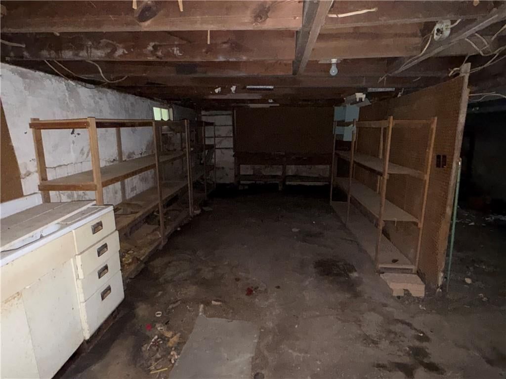 108 NW Heady Avenue — photo 13