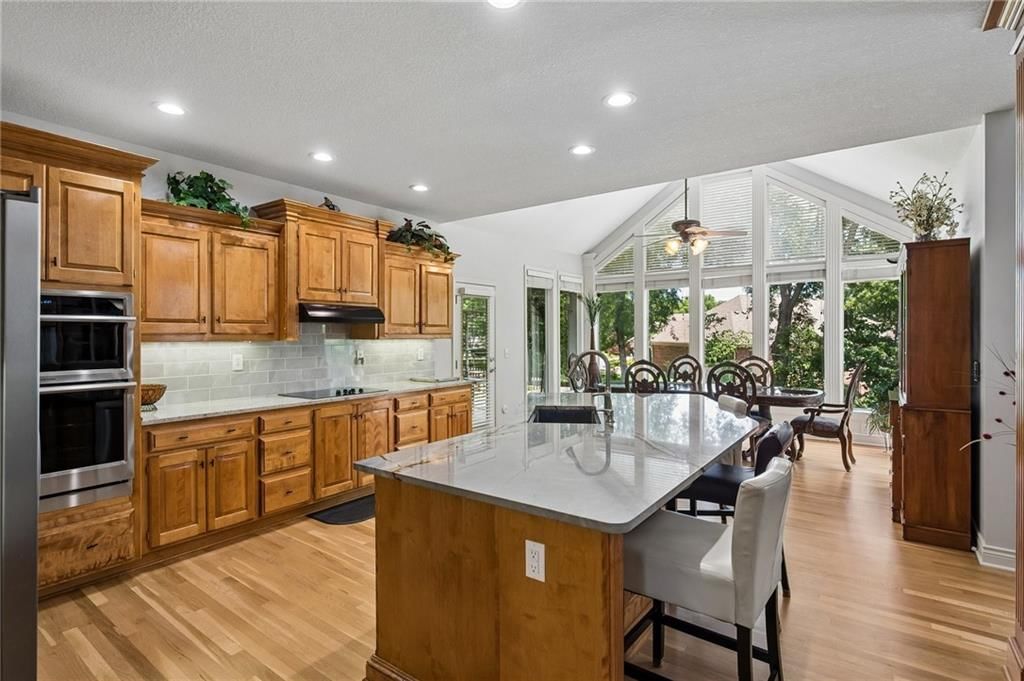2400 SW Winteroak Court — photo 14