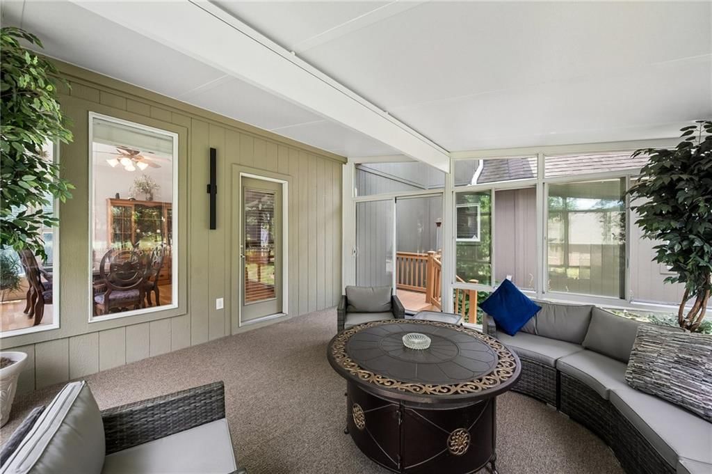 2400 SW Winteroak Court — photo 29