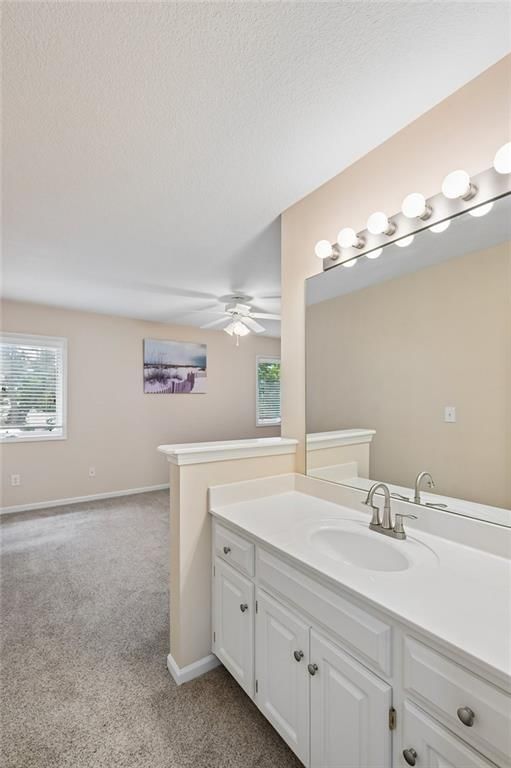 2400 SW Winteroak Court — photo 33