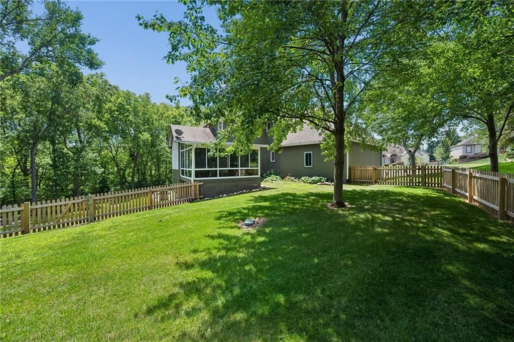2400 SW Winteroak Court — photo 48
