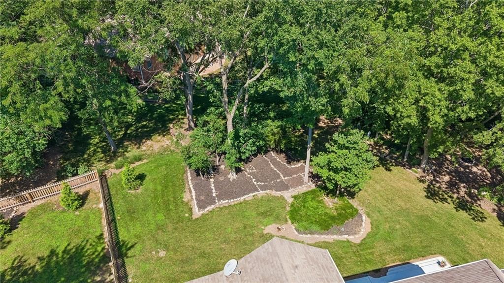 2400 SW Winteroak Court — photo 49