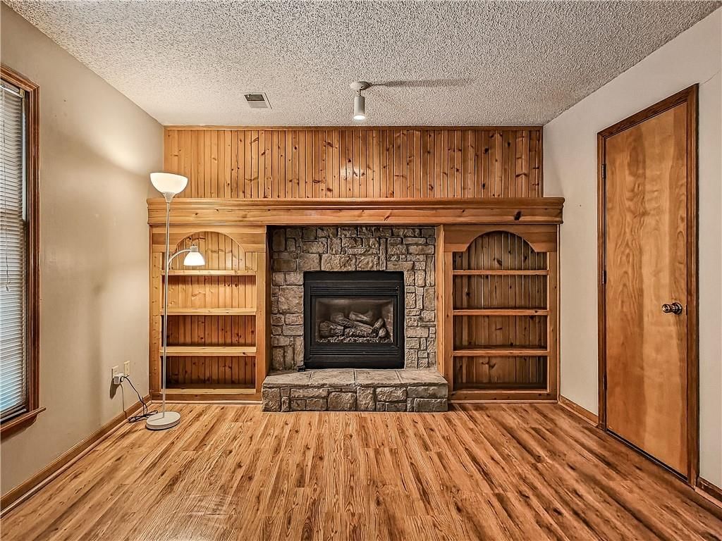 1225 E 125th Street — photo 18