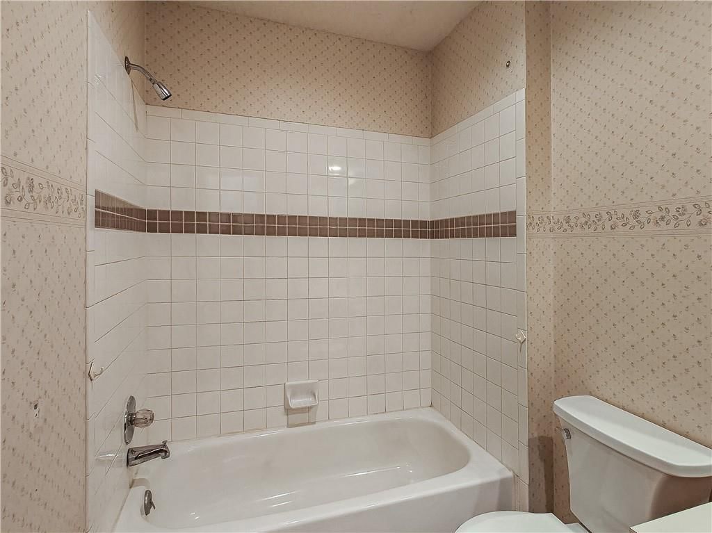 1225 E 125th Street — photo 28