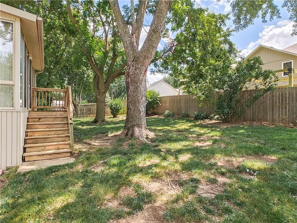 1225 E 125th Street — photo 35