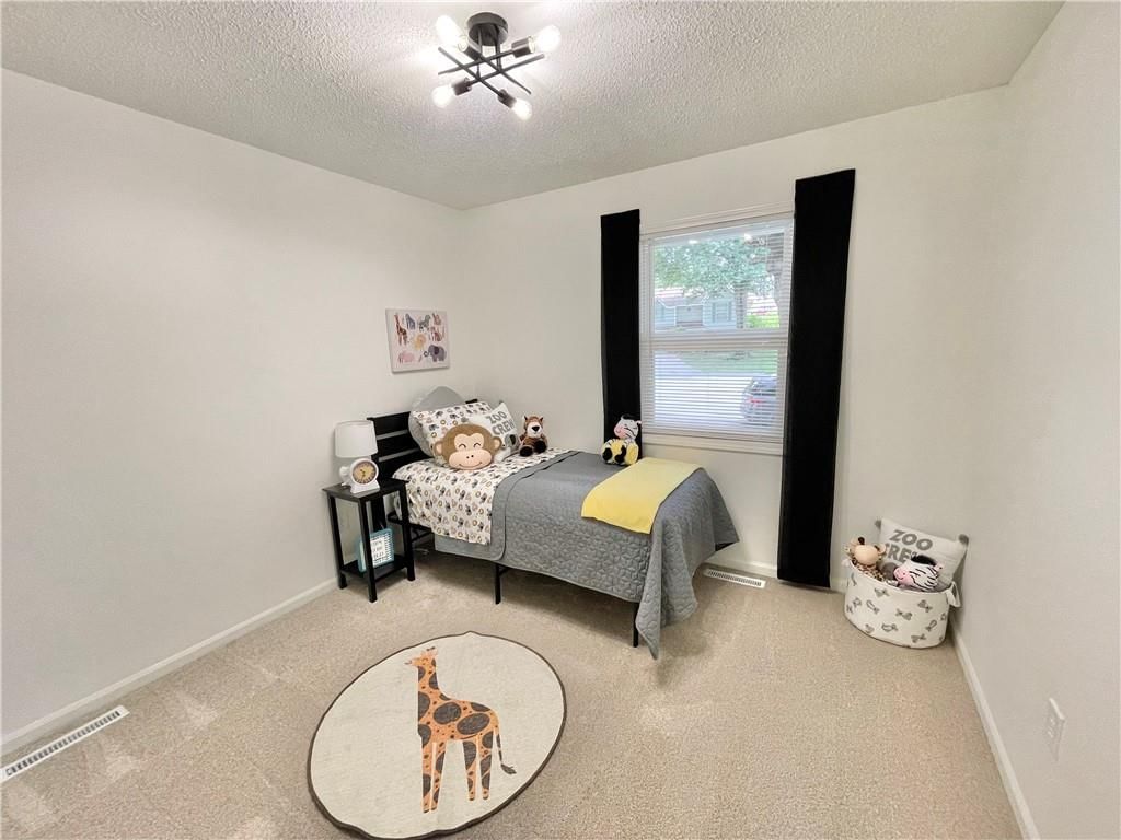 709 SW 31st Court — photo 13