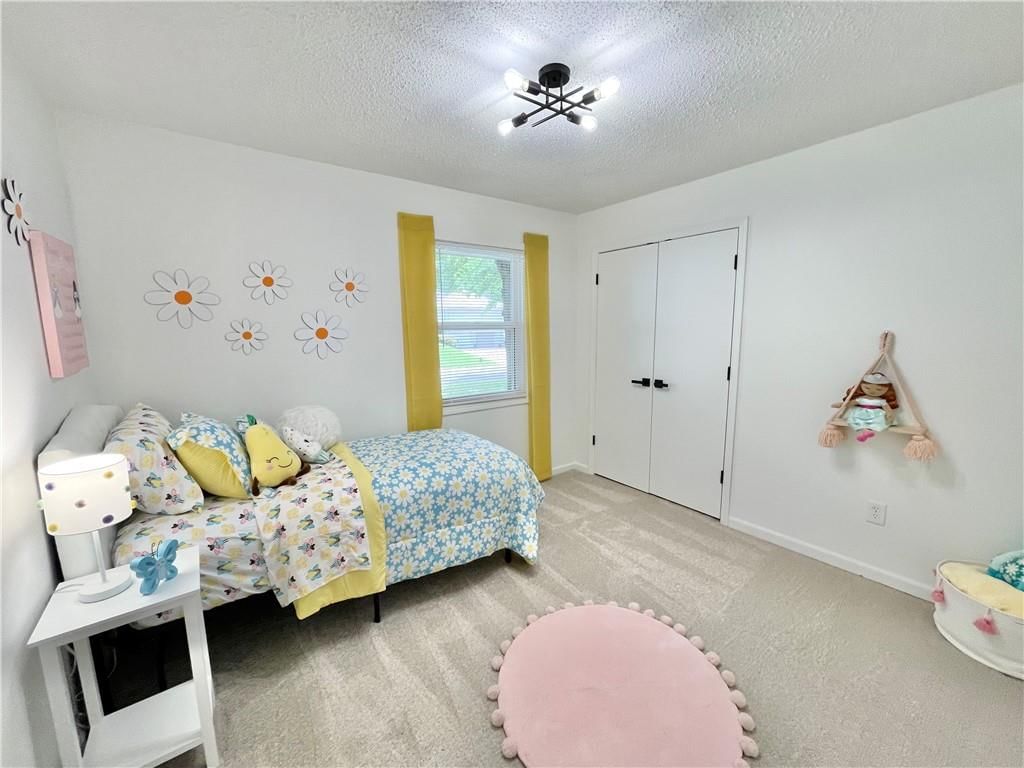 709 SW 31st Court — photo 14