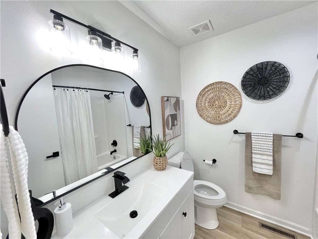 709 SW 31st Court — photo 15