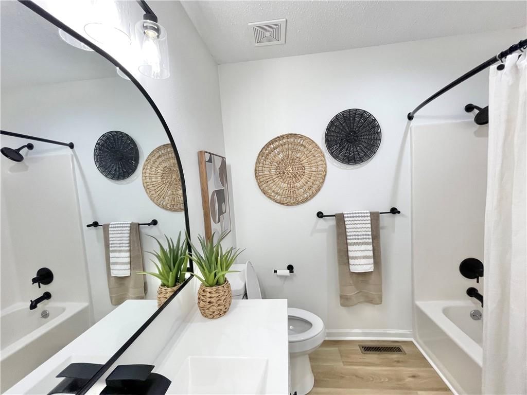 709 SW 31st Court — photo 16