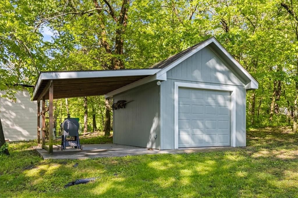 917 NW 1751st Road E — photo 47