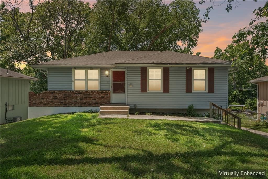 3922 S Harbaugh Drive — photo 5