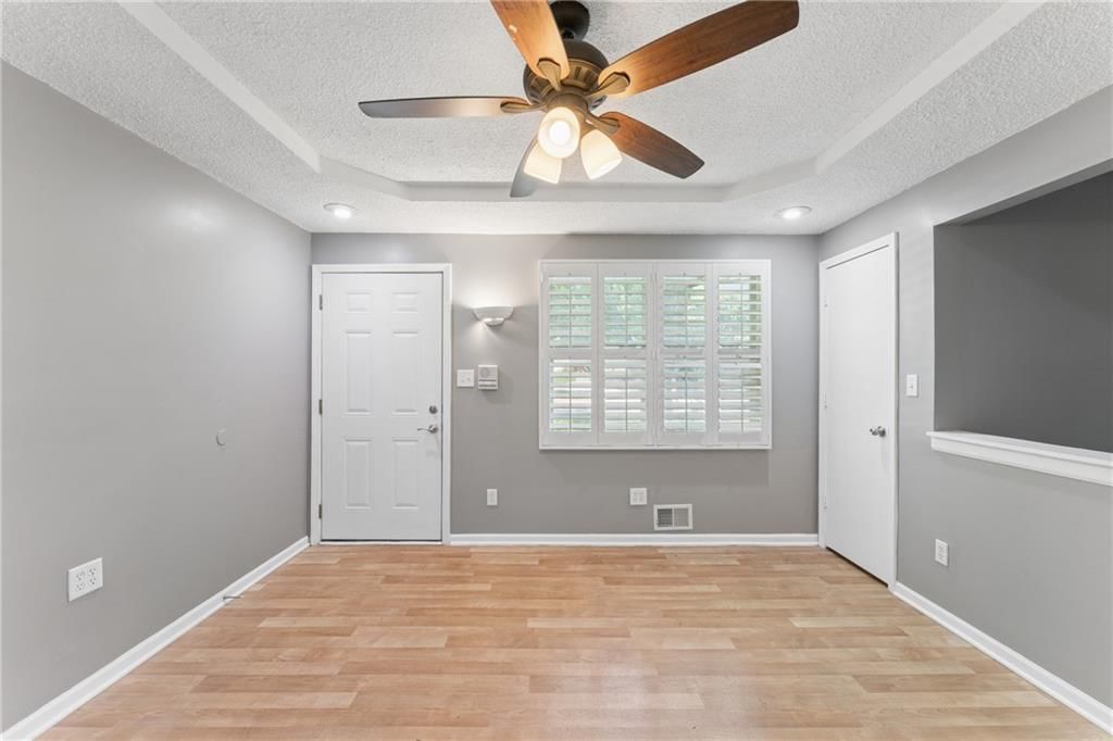 3922 S Harbaugh Drive — photo 10