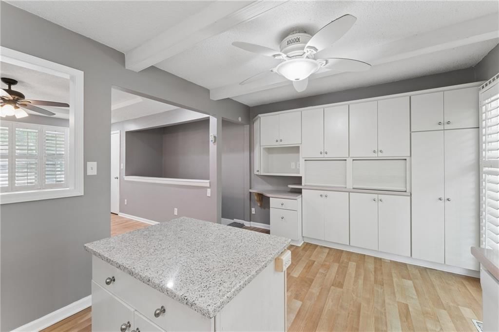 3922 S Harbaugh Drive — photo 14