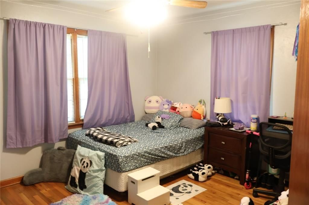 218 W Market Street — photo 7