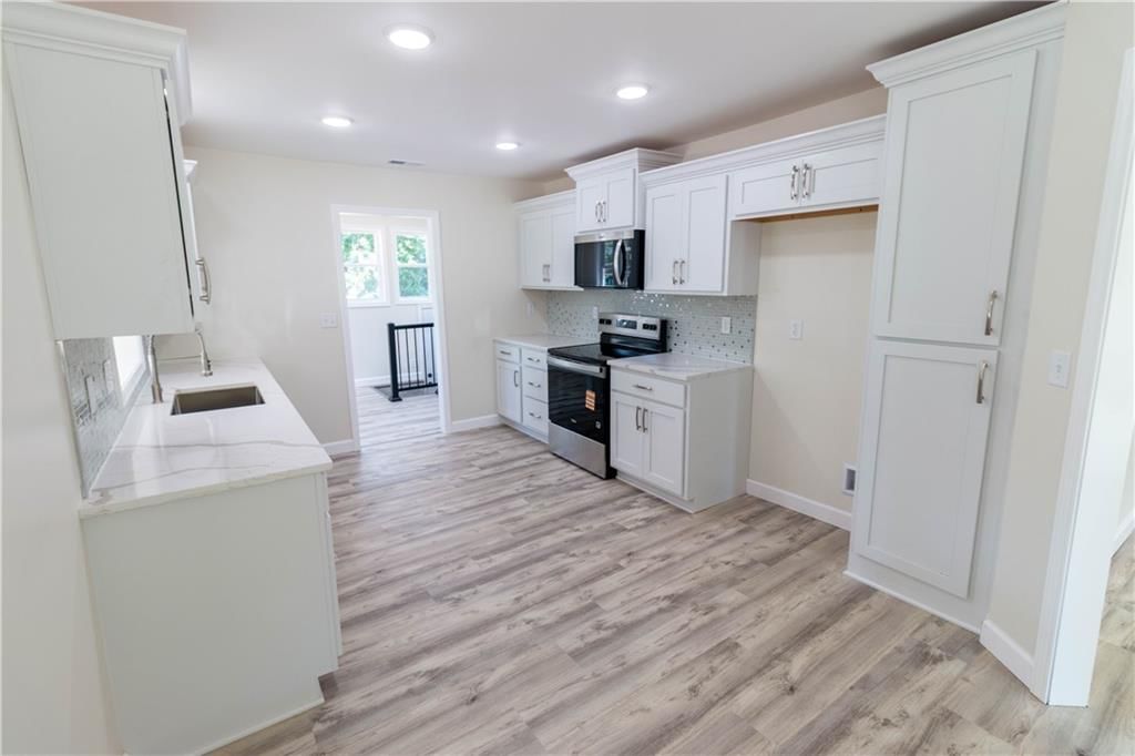 2407 Penn Street — photo 10