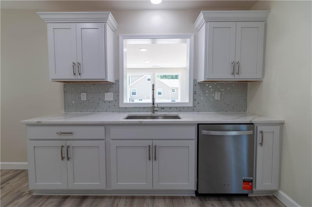 2407 Penn Street — photo 13