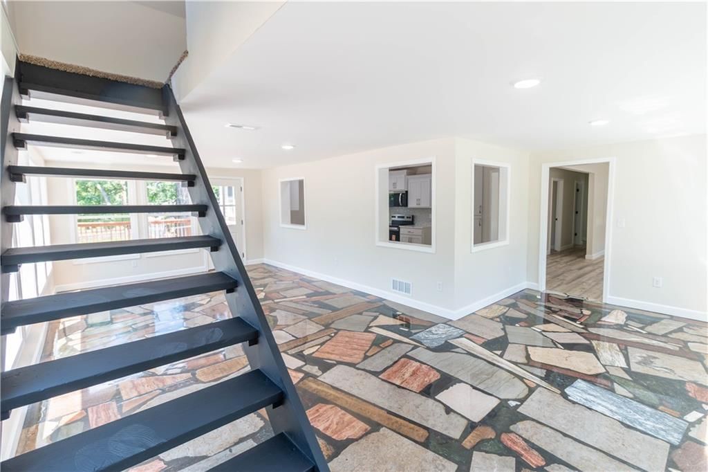 2407 Penn Street — photo 16