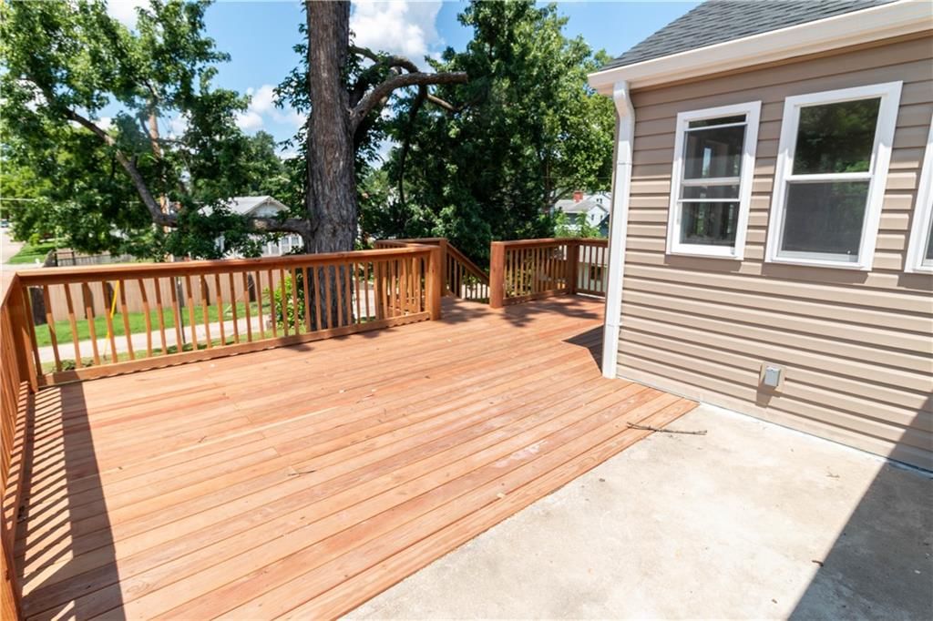 2407 Penn Street — photo 31