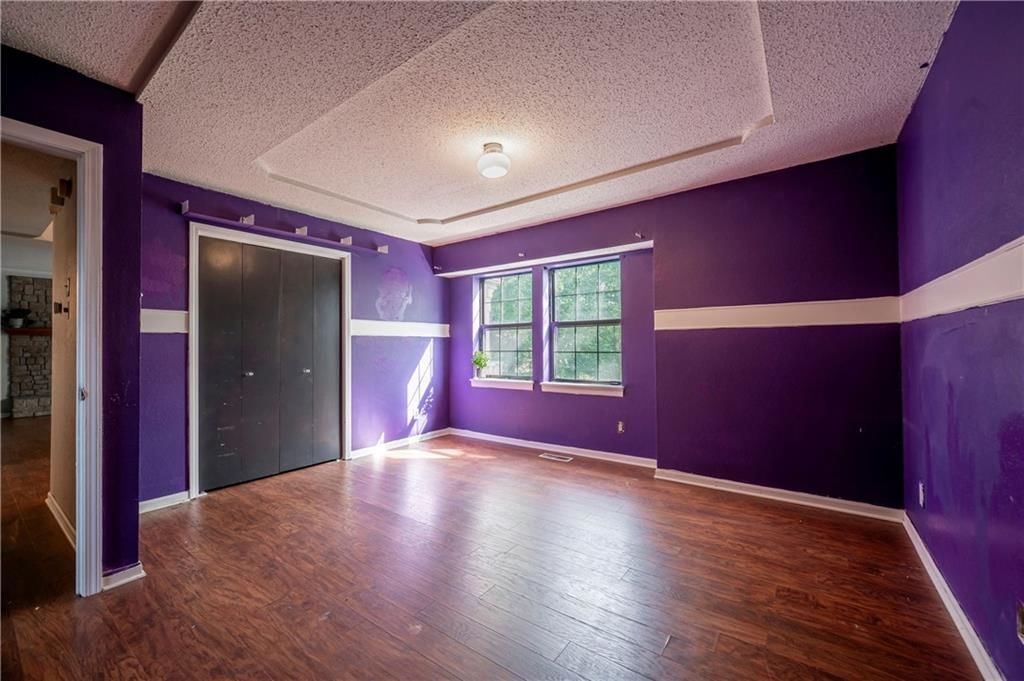 Photo 9 of 19 - 301 NW 79TH Terrace, Kansas City, MO 64118